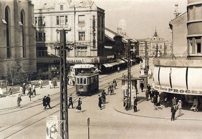 Tram in the crowded square, Novi Sad, 1930–1958